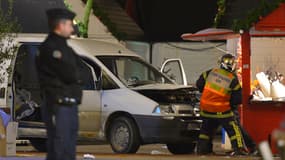 Le chauffard a tué une personne en lançant sa camionnette sur la foule du marché de Noël à Nantes.
