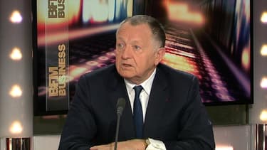 Jean-Michel Aulas, le président du club de football l'Olympique Lyonnais, était l'invité d'Hedwige Chevrillon dans le Grand Journal ce 10 mars.