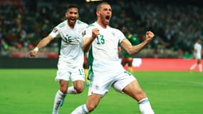 Islam Slimani vient de donner un avantage à l'Algérie face au Cameroun e,n barrages du Mondial à Limbé, le 25 mars 2022 
