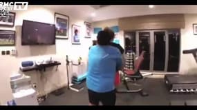 Maradona montre ses talents de danseur