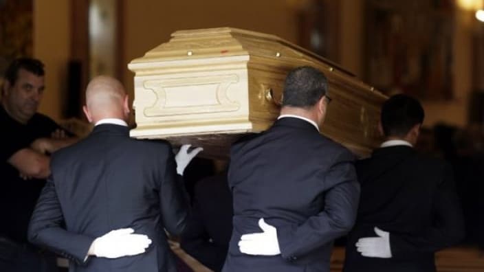 Les obsèques coûtent de plus en plus cher aux Français.