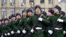 Des militaires russes défilent dans la ville de Volgograd, le 2 février 2023.