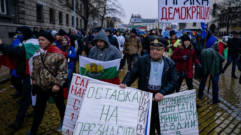 Manifestation contre la hausse du prix du carburant à Sofia, capitale de la Bulgarie, le 18 novembre 2018.