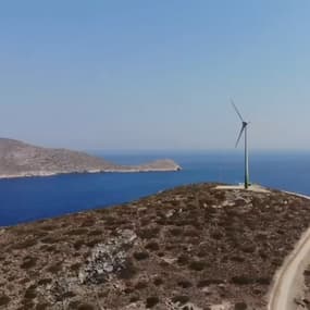 Cette île grecque produit 100% de son électricité à partir d’énergies renouvelables 