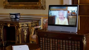 La reine Elizabeth II reprend ce mardi 26 octobre ses engagements officiels après avoir été mise au repos