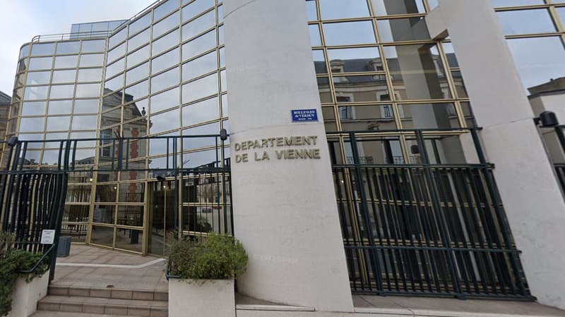 Le siège du conseil départemental de la Vienne.