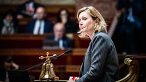 La présidente de l'Assemblée nationale Yaël Braun-Pivet au Perchoir de l'hémicycle, le 18 novembre 2025.