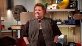 Conchata Ferrell dans la sitcom "Mon oncle Charlie"