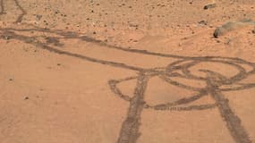 Le "pénis" dessiné sur Mars par un robot de la Nasa