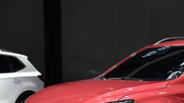 Ce SUV RX5 dispose du même système d'exploitation que les smartphones du Chinois Alibaba.