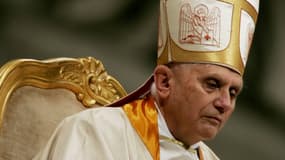 Le cardinal allemand Joseph Ratzinger, l'actuel pape émérite Benoît XVI, au Vatican le 26 mars 2005