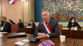 Le maire de Menton (Alpes-Maritimes) Yves Juhel, en novembre 2021 après son élection.