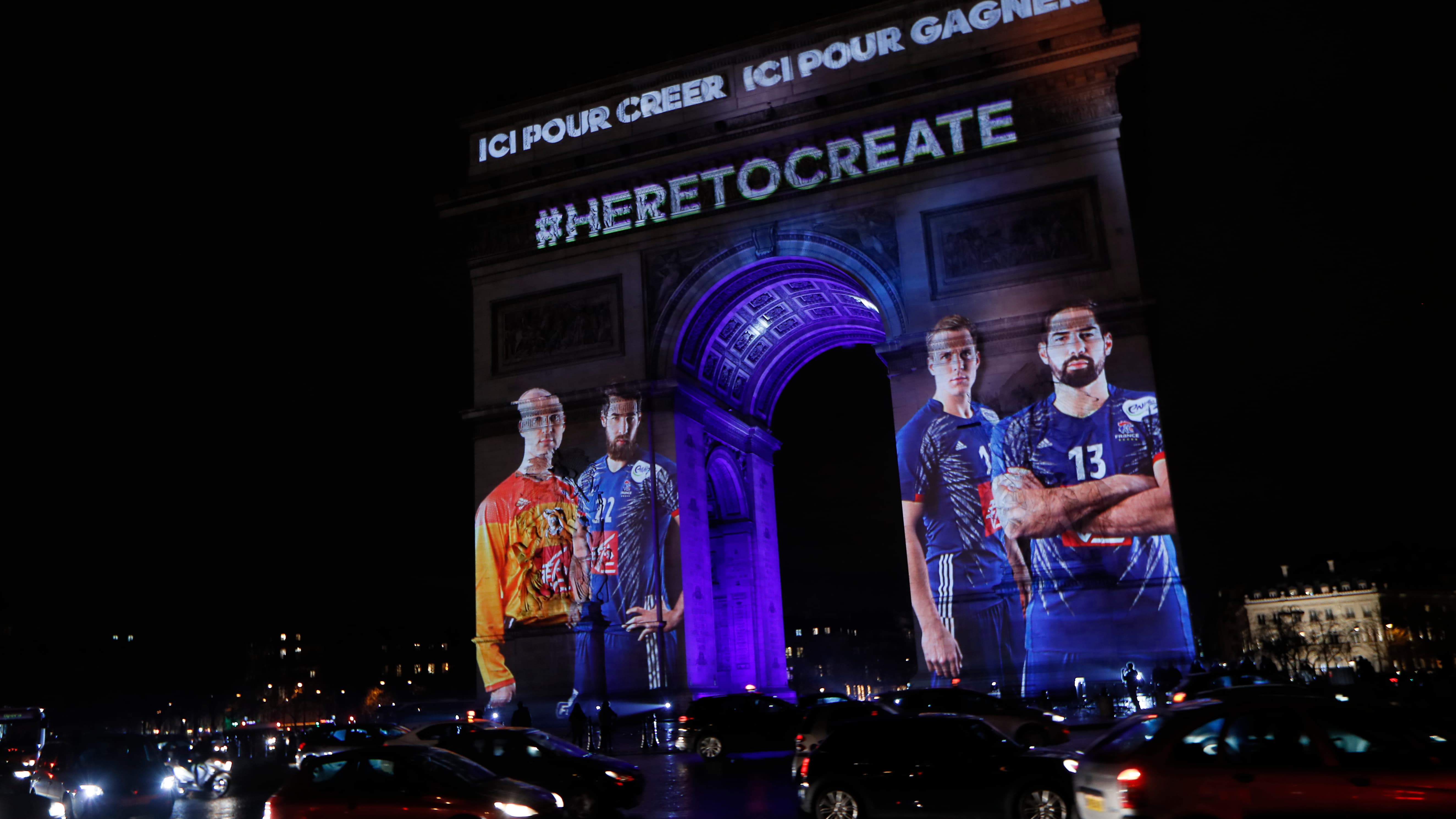 Les Experts, "ici pour créer". Les Experts, "ici pour créer".