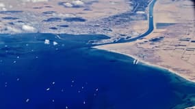 Des centaines de bateaux ont attendu pendant six jours fin mars le déblocage du canal de Suez