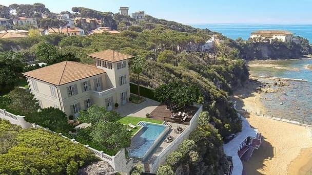 Cette maison de 773 mètres carrés en Italie cherche aujourd'hui un repreneur