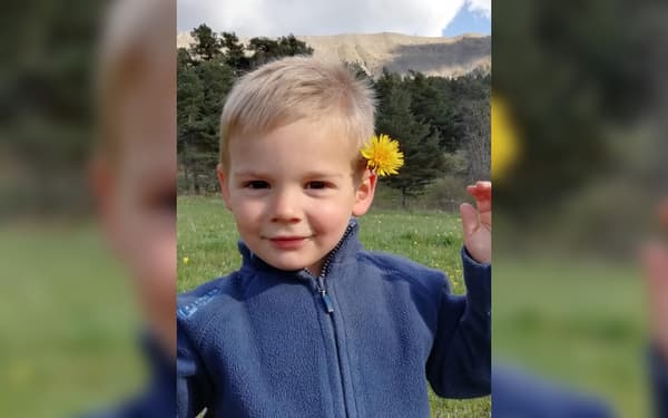 Emile, un petit garçon de 2 ans et demi, a disparu le 8 juillet 2023 au Vernet (Alpes-de-Haute-Provence), après avoir échappé à la vigilance de ses grands-parents.