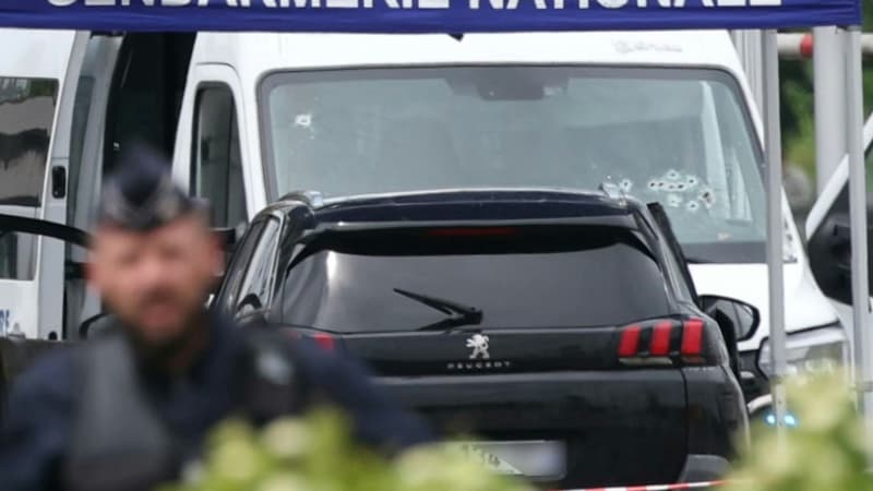 Fourgon pénitentiaire attaqué dans l'Eure: les images de l'évasion filmées par la vidéosurveillance du péage