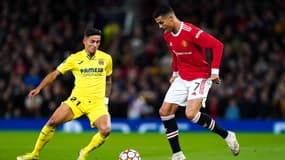 Yeremi Pino et Cristiano Ronaldo, à Manchester le 29 septembre 2021