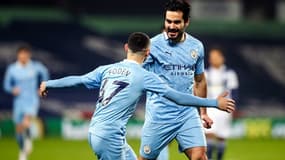 İlkay Gündoğan (à droite) et Phil Foden