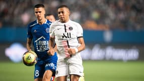 Kylian Mbappé avec le PSG contre Troyes