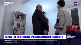 Coronavirus: à Cergy-Pontoise, les étudiants se sentent abandonnés par le gouvernement