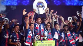 Le trophée de la Ligue 1 sera-t-il décerné cette année?