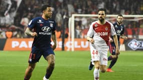 Memphis Depay et Cesc Fabregas, le 24 février 2019