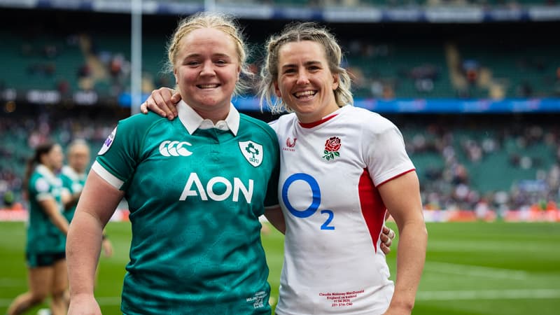 Un coup de pied dans la tête et un bisou sur la bouche: le premier couple marié de l'histoire à s’être affronté lors d’un match de rugby international