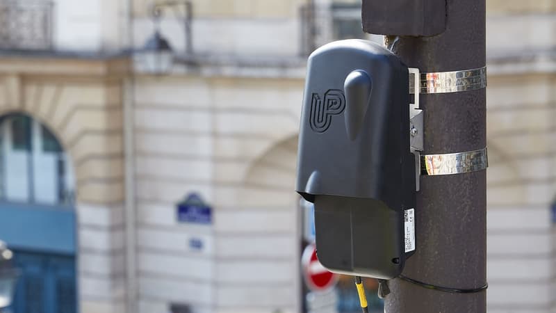 A Paris, une start-up dÃ©ploie des capteurs intelligents pour faciliter la vie des automobilistes...