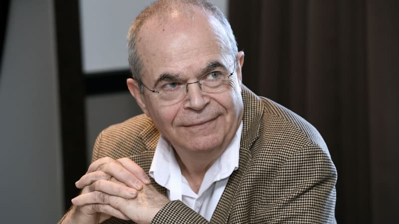 Le président du Syndicat national des gynécologues Bertrand de Rochambeau, le 11 février 2016 à Paris.