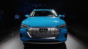 L'E-Tron d'Audi, premier SUV 100% électrique du constructeur, est un produit sur-mesure pour la Californie. Amazon est en soutien pour les systèmes de recharge.