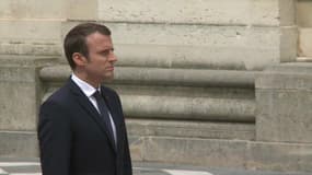 En Russie, Emmanuel Macron veut réchauffer les liens avec Vladimir Poutine