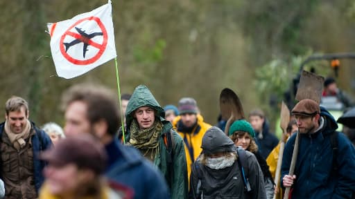 Des opposants au projet d'un nouvel aéroport à Nantes samedi 13 avril