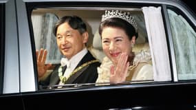 L'empereur Naruhito et l'impératrice Masako lors de leur départ pour le banquet impérial, au Palais Impérial de Tokyo, en octobre 2019