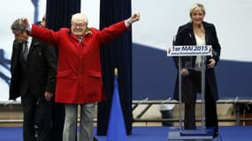 Jean-Marie Le Pen est convoqué devant le bureau exécutif du Front national lundi.