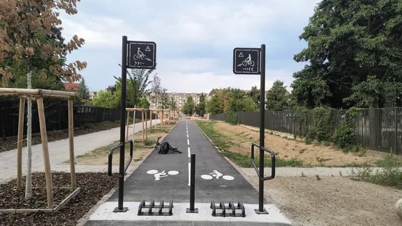 Jugé trop "dangereux", un dispositif sécurisant une piste cyclable désinstallé à Strasbourg