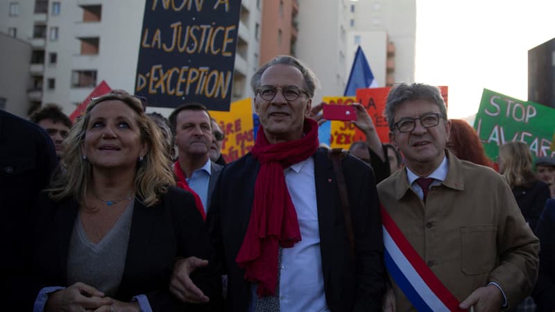Bernard Pignerol (au centre) en  2019 à Bobigny, entouré de Jean-Luc Mélenchon (à droite) et de Muriel Rozenfeld (à gauche)