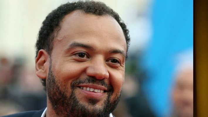 L'humoriste Fabrice Eboué et Anne Hidalgo sont en désaccord sur la Journée sans voiture. L'humoriste Fabrice Eboué et Anne Hidalgo sont en désaccord sur la Journée sans voiture.