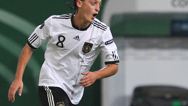 Mesut Özil