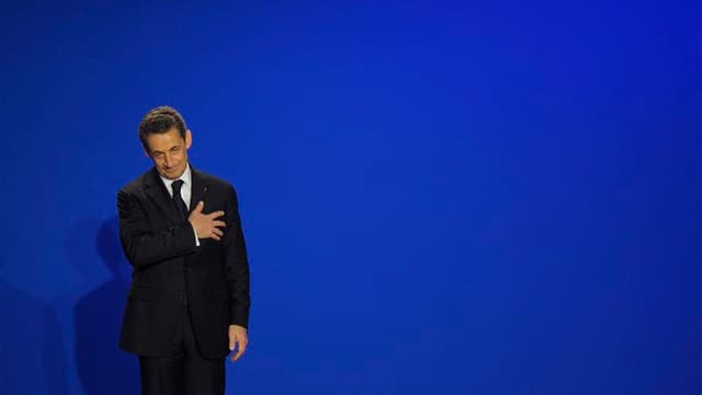 Nicolas Sarkozy s'est engagé à étendre progressivement à toutes les classes de collège la prise en charge des frais de scolarité des enfants d'expatriés dans les établissements scolaires français de l'étranger. Il rappelle que cette prise en charge des fr