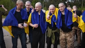 Des prisonniers de guerre ukrainiens libérés de Russie, le 23 mai 2025