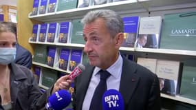Nicolas Sarkozy: Les États-Unis "pensent avoir gagné sur un contrat, mais ils ont beaucoup perdu sur le long terme"