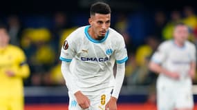 Le milieu de terrain de l'OM Azzedine Ounahi face à Villarreal