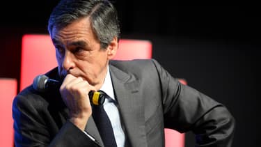 Quatre candidats à la présidentielle devant les patrons.