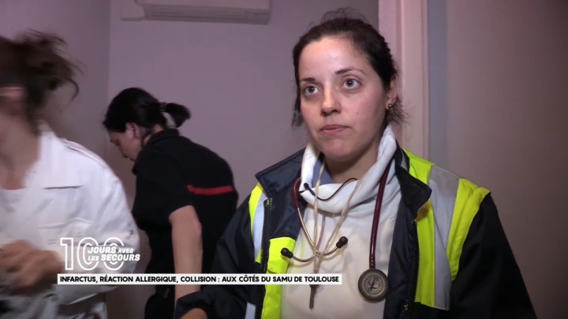 100 jours avec les secours : Infarctus, réaction allergique, collision : aux côtés du SAMU de Toulouse