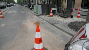 Vue des lieux de l'accident, boulevard Sebastopol, à Paris, où deux policiers ont mortellement percuté un chauffeur-livreur, le 28 mai 2015.