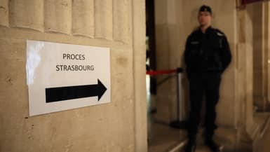 La salle d'audience du procès de l'attentat de Strasbourg se tient à la Cour d'assises spéciale de Paris. 