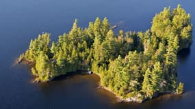 Envie de prendre le large? Au Québec, il est possible de s'offrir une île entière et son habitation pour moins de 140.000 euros.