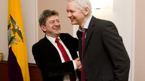 Jean-Luc Mélenchon et Julian Assange à Londres, le 6 décembre 2012