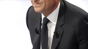 Nicolas Sarkozy estime qu'il y a "une proximité" entre lui et François Bayrou sur la priorité à accorder à la lutte contre déficits publics et se dit ouvert à une reconnaissance du vote blanc réclamée par le candidat MoDem. /Photo prise le 12 avril 2012/R